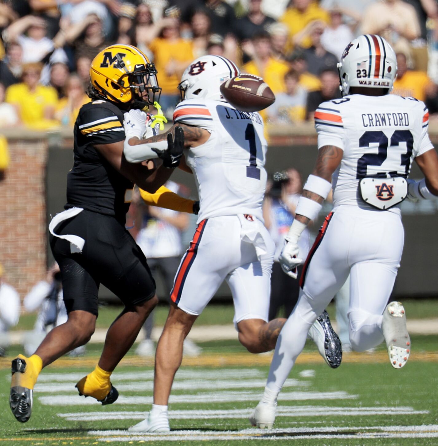 Mizzou beats Auburn 21-17 in come-from-behind feat